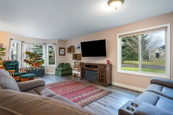 112 O'brien Terrace #A, Bigfork, MT 59911