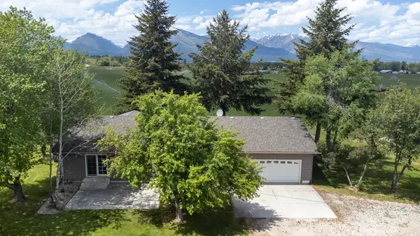 904 S Shoshone Loop, Hamilton, MT 59840