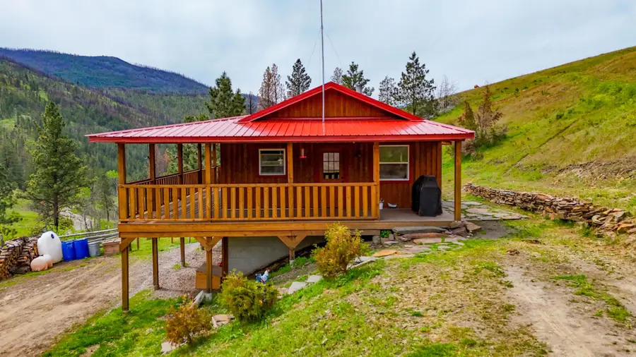 407 Mclaughlin Creek Road, Paradise, MT 59856 - #2