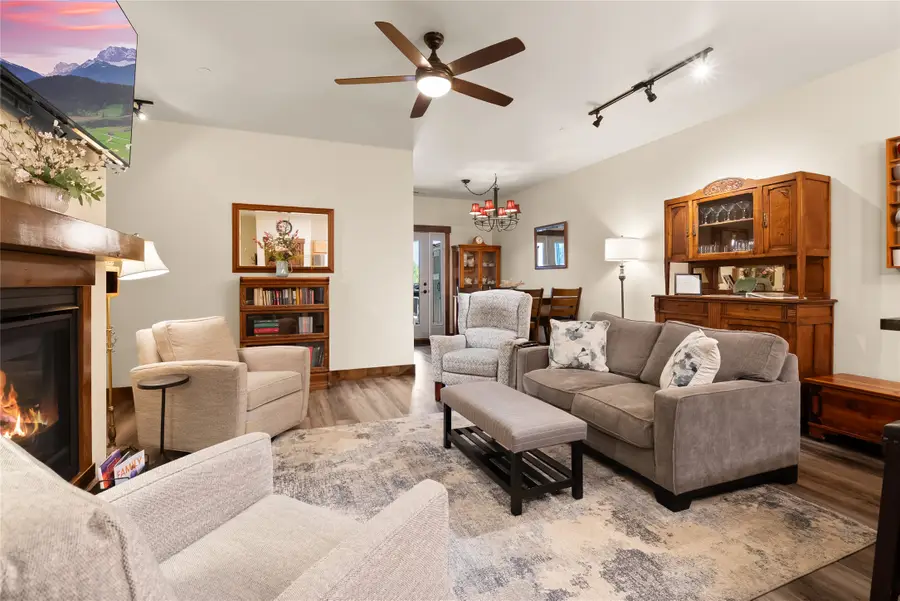 519 Nucleus Avenue #301, Columbia Falls, MT 59912 - #2