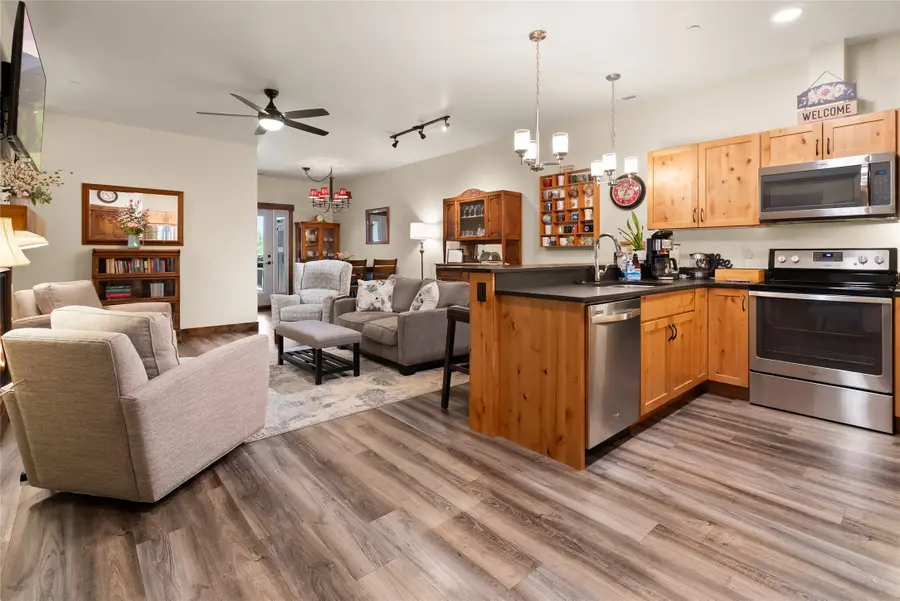 519 Nucleus Avenue #301, Columbia Falls, MT 59912 - #3