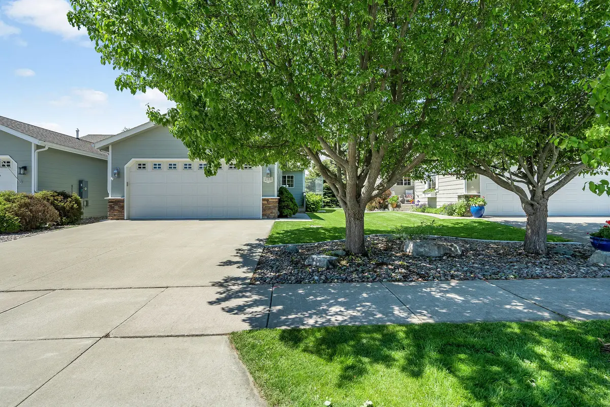208 E Nicklaus Avenue, Kalispell, MT 59901 - #1
