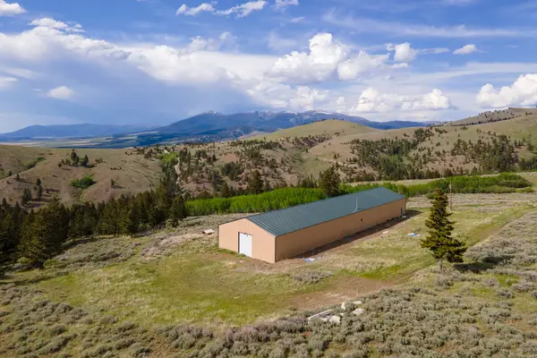 386 Ross Gulch Road, Townsend, MT 59644