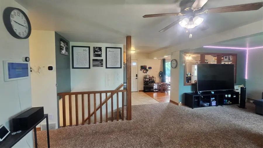 405 26th Avenue Ne, Great Falls, MT 59404 - #2