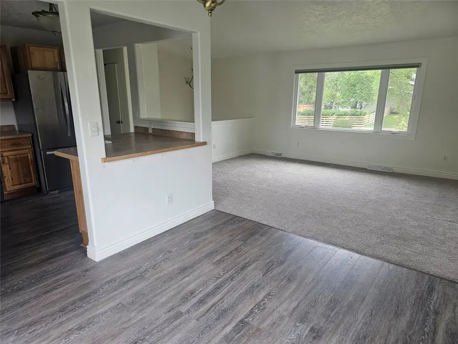 3508 Fox Farm Road, Great Falls, MT 59404 - #2