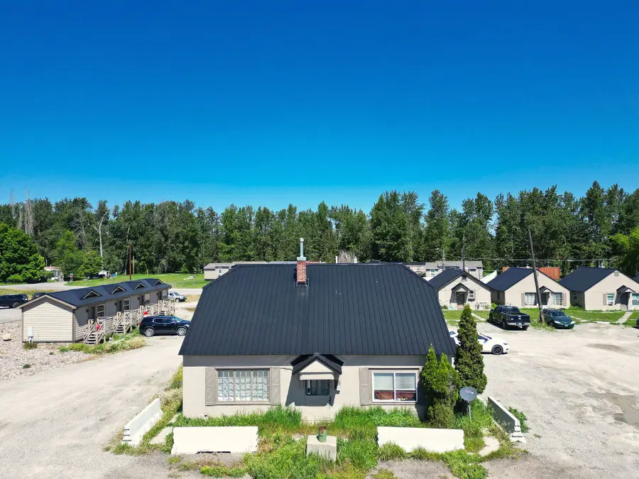 1263 Us Highway 2 E, Kalispell, MT 59901 - #3