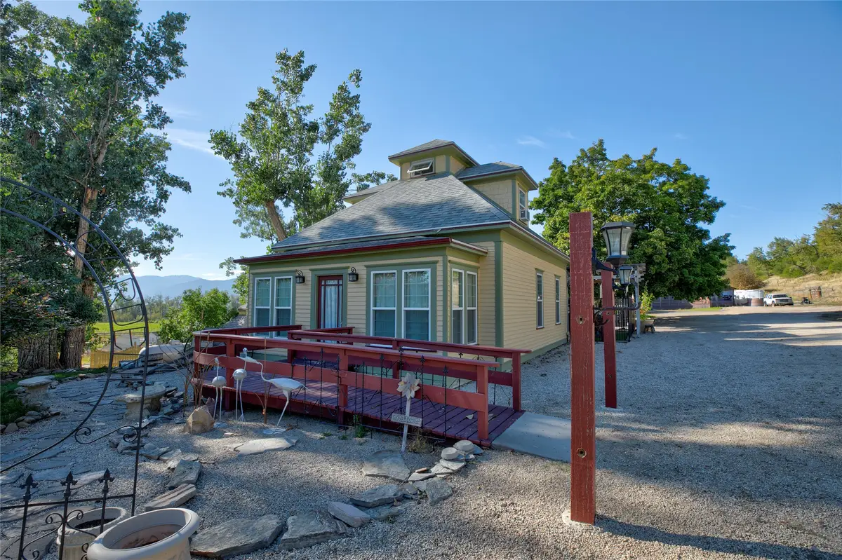 1003 N Burnt Fork Road, Stevensville, MT 59870 - #1