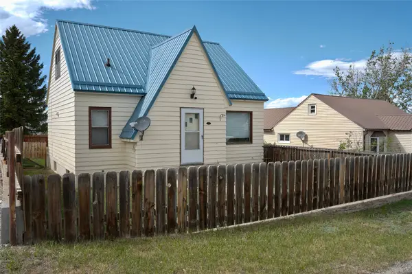 126 9th Avenue Se, Cut Bank, MT 59427