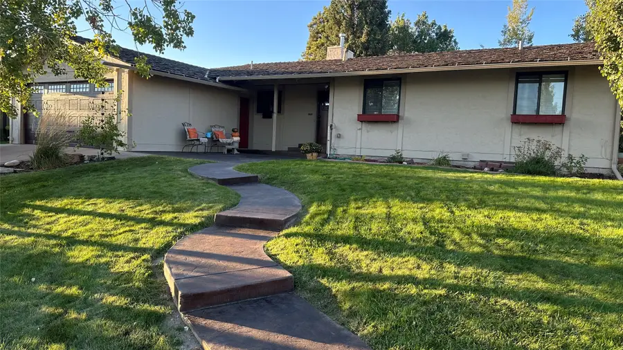 1221 Park Garden Road, Great Falls, MT 59404 - #2