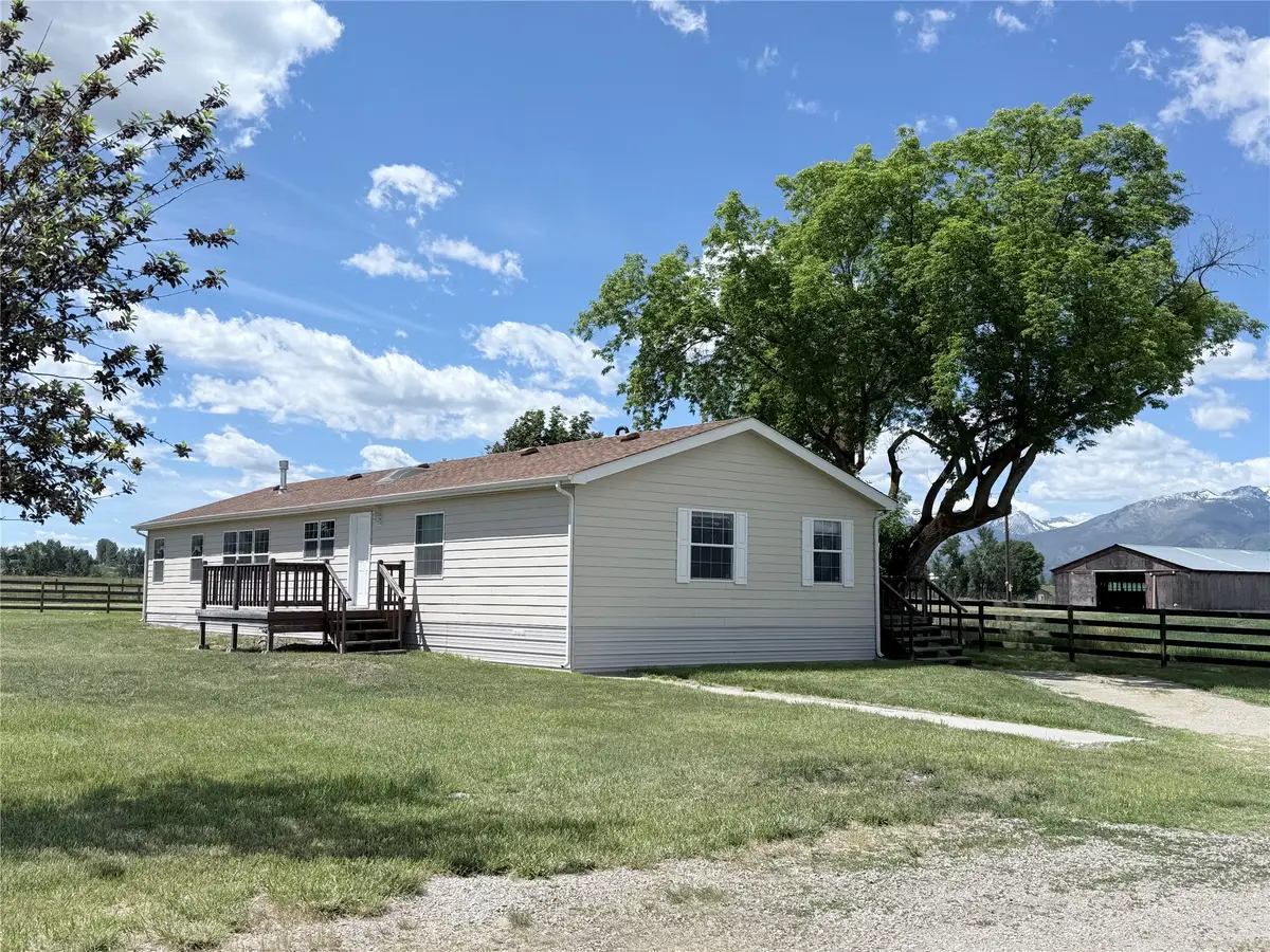 971 Willow Creek Cross Road, Corvallis, MT 59828 - #1