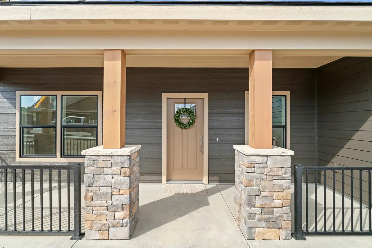 142 War Eagle, Helena, MT 59601 - #1