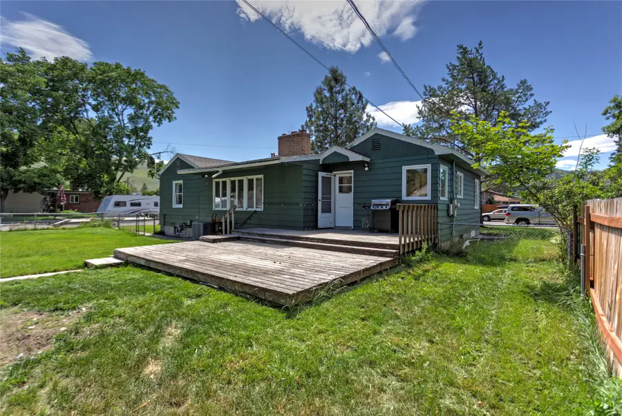 604 Dearborn Avenue, Missoula, MT 59801 - #3