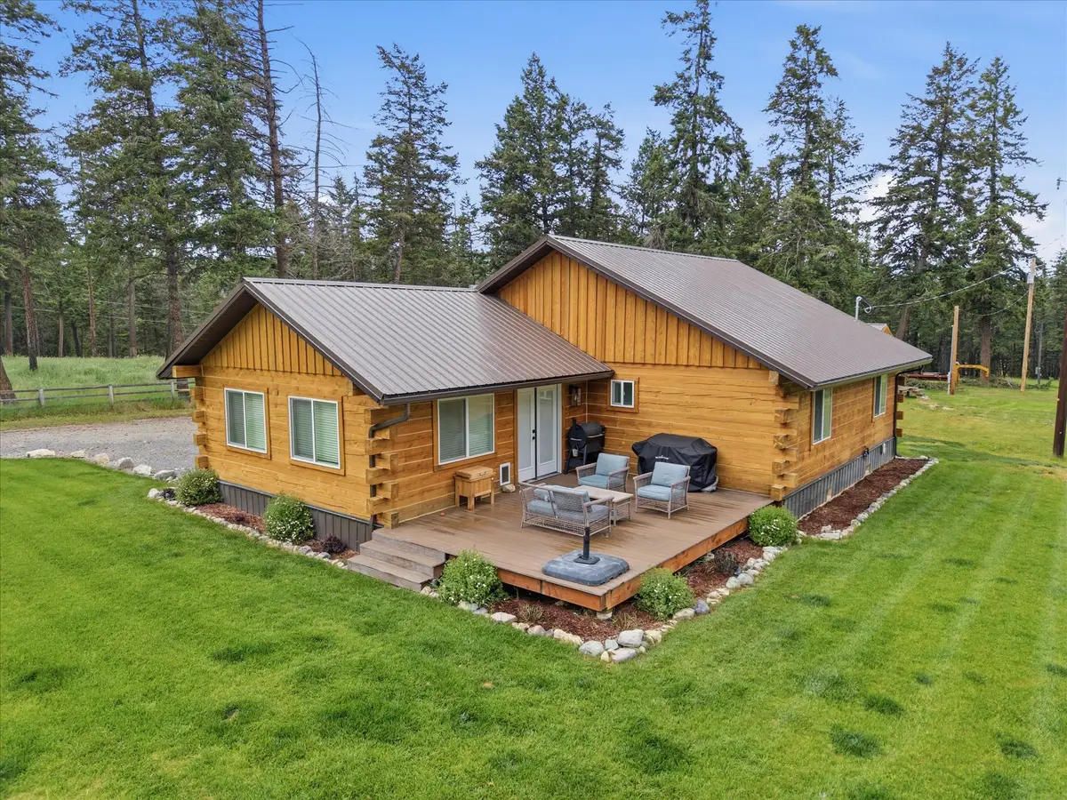 550 & 552 Browns Meadow Road, Kila, MT 59920 - #1