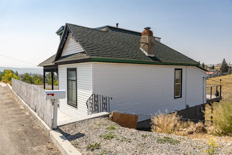 527 Edison Street, Butte, MT 59701 - #2
