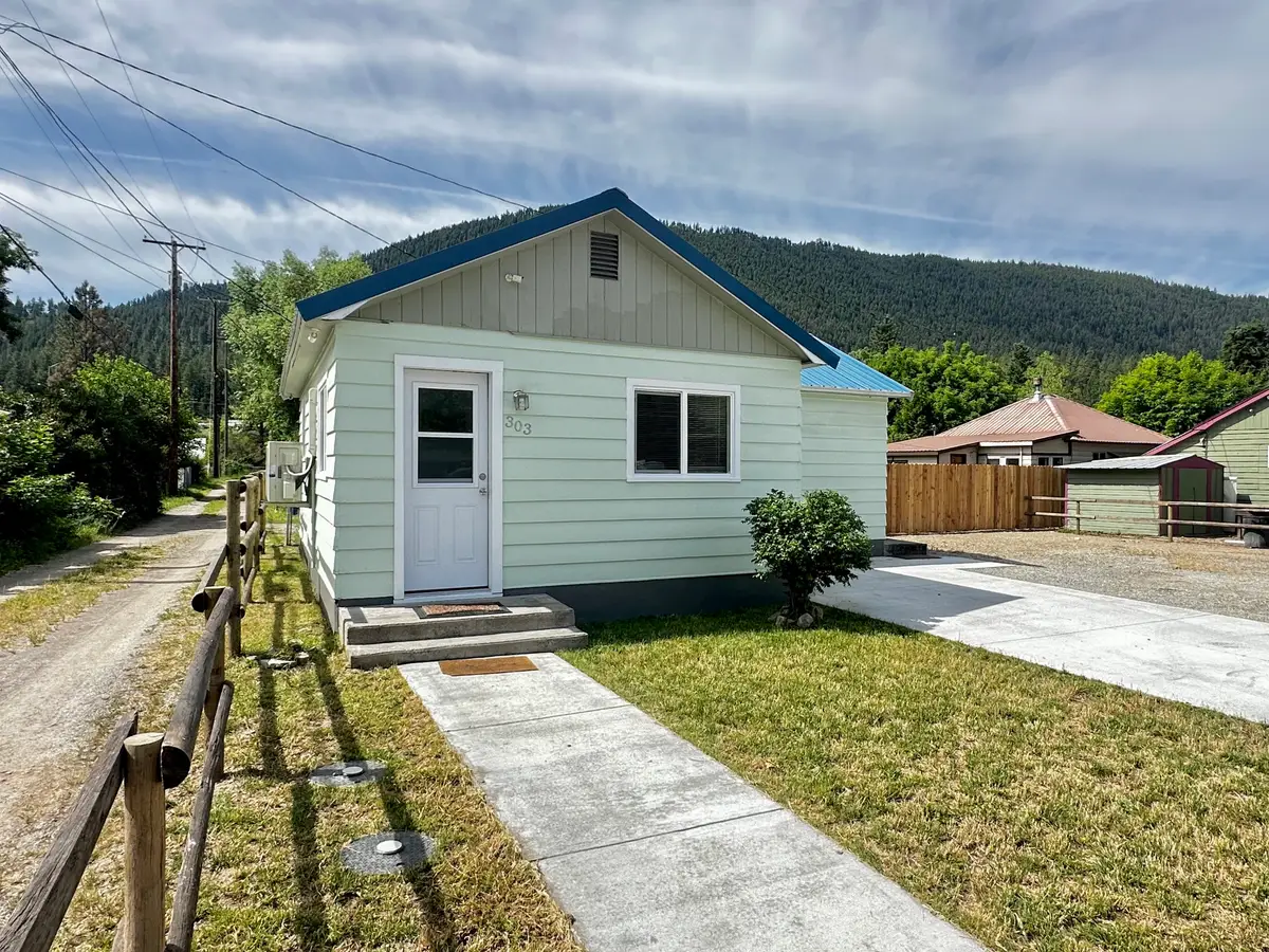 303 4th Avenue E, Superior, MT 59872 - #1