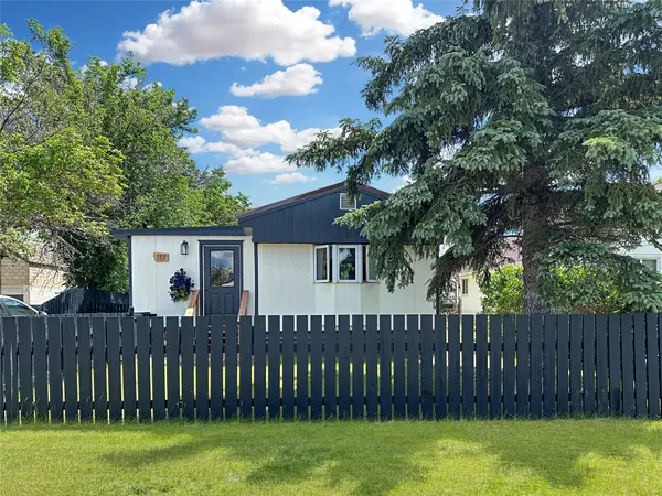 117 3rd Avenue Nw, Cut Bank, MT 59427