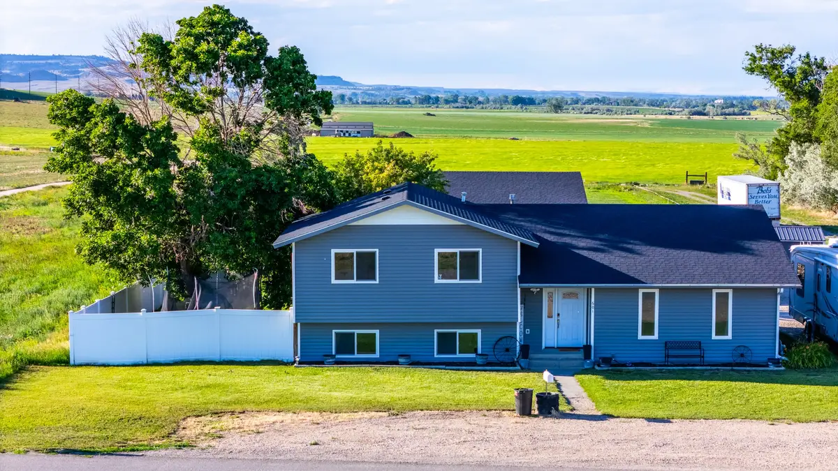 601 W Park Avenue, Bridger, MT 59014 - #1