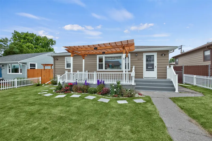 2613 9th Avenue S, Great Falls, MT 59405 - #2