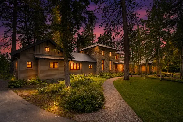 965 Eastman Drive, Bigfork, MT 59911