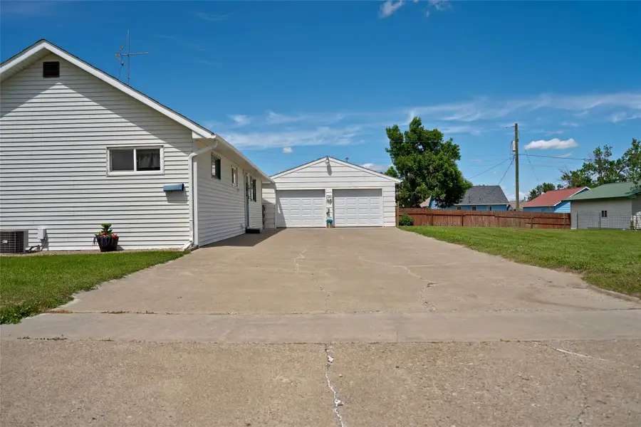 131 1st Avenue S, Sunburst, MT 59482 - #2