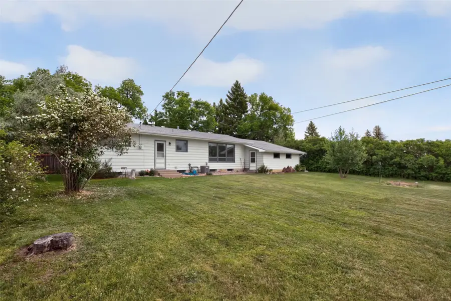 3440 13th Avenue S, Great Falls, MT 59405 - #3