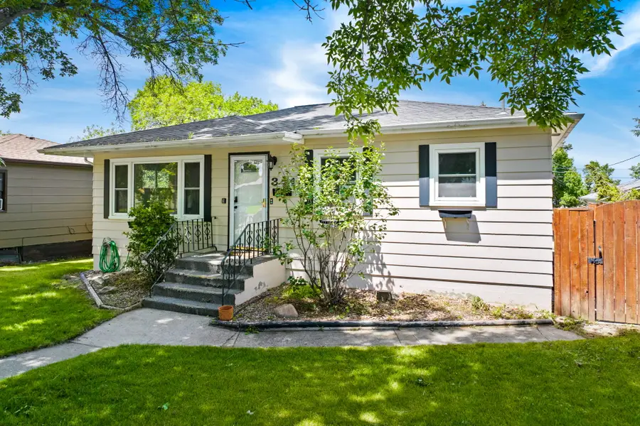 3441 8th Avenue N, Great Falls, MT 59401 - #2