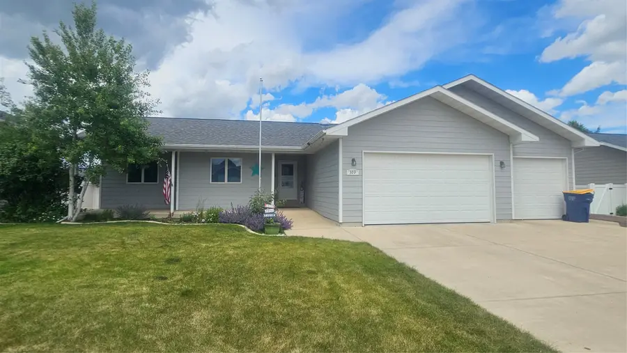 309 40th Avenue Ne, Great Falls, MT 59404 - #2