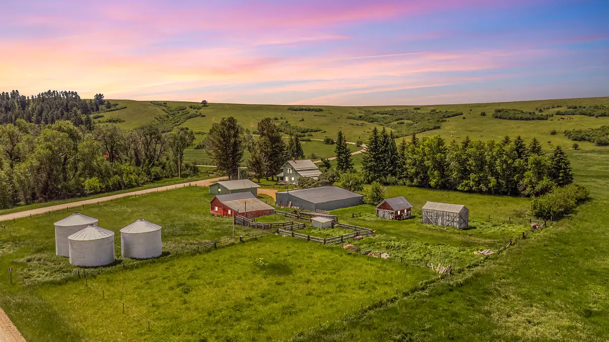 6058 Cottonwood Creek Road, Lewistown, MT 59457 - #1