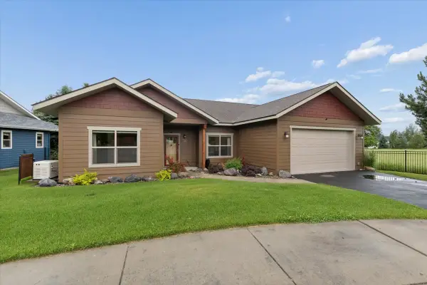236 Bluebunch Court, Bigfork, MT 59911