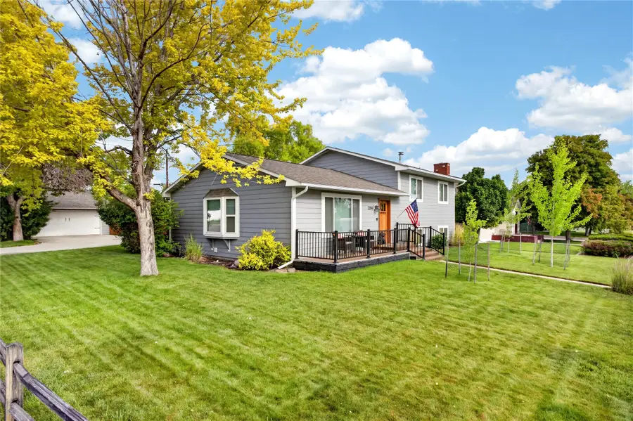2204 Columbia Avenue, Helena, MT 59601 - #3