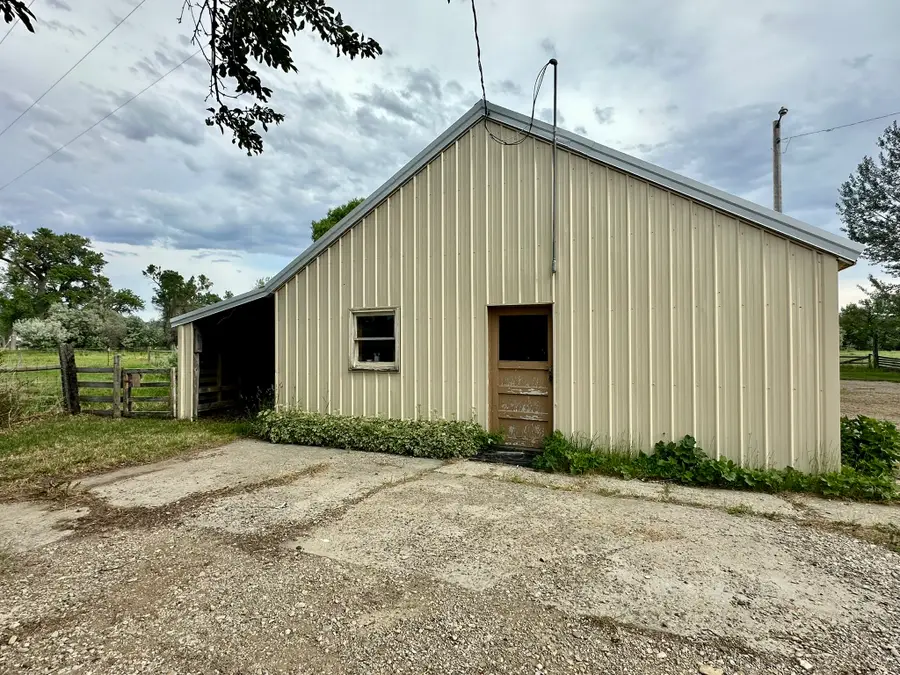 417 River Avenue E, Ryegate, MT 59074 - #3