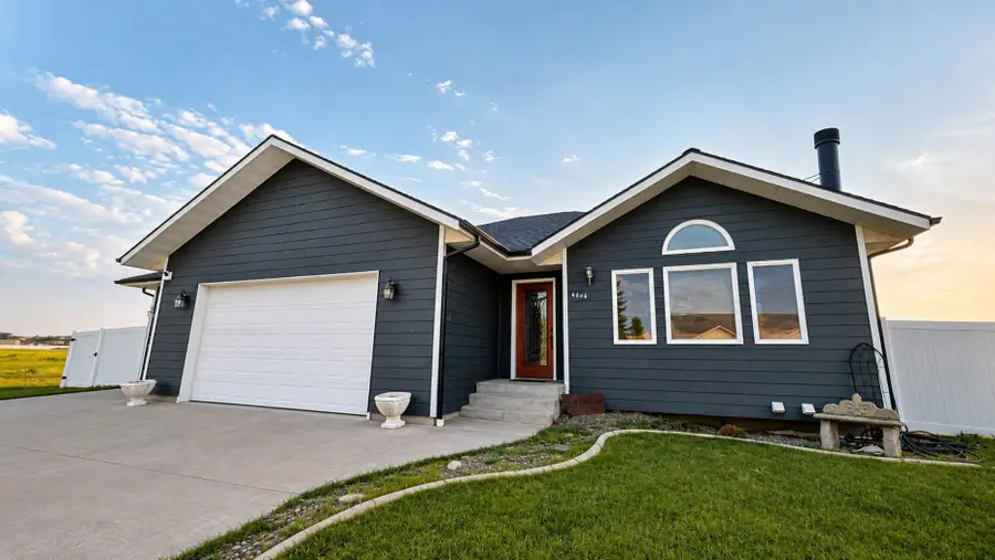 4404 12th Street Ne, Great Falls, MT 59404 - #2