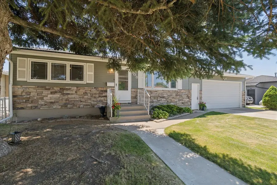 508 23rd Avenue Ne, Great Falls, MT 59404 - #2