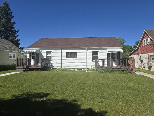 22 2nd Avenue Sw, Choteau, MT 59422