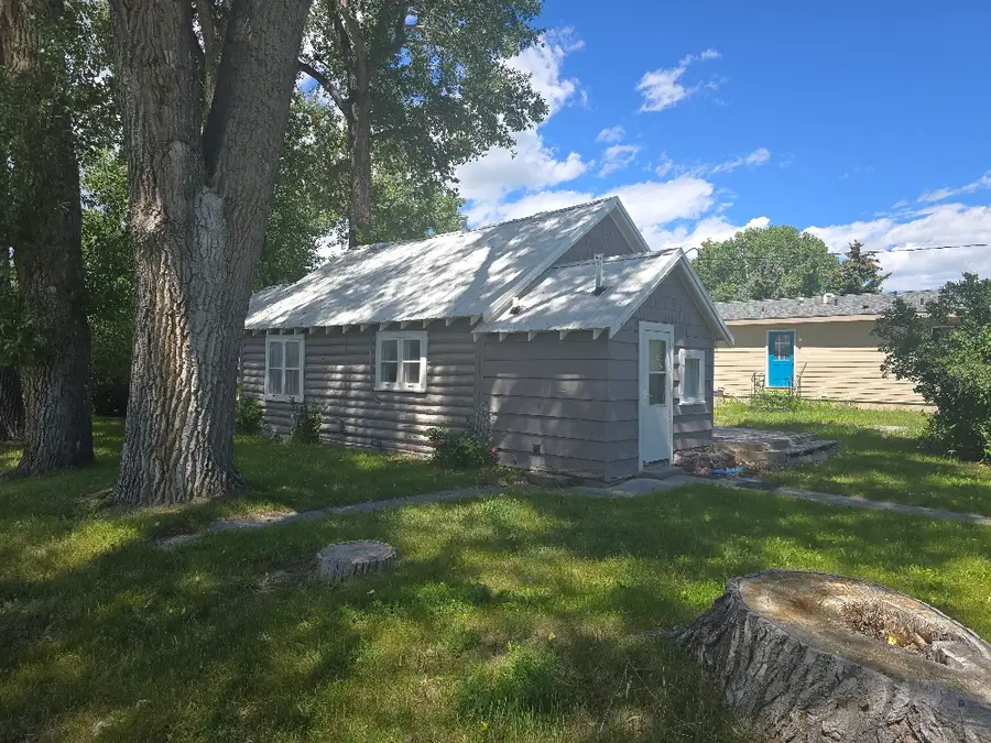 513 3rd Avenue Sw, Choteau, MT 59422 - #2