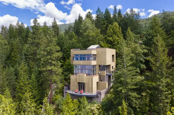 19983 Mt Highway 35, Bigfork, MT 59911