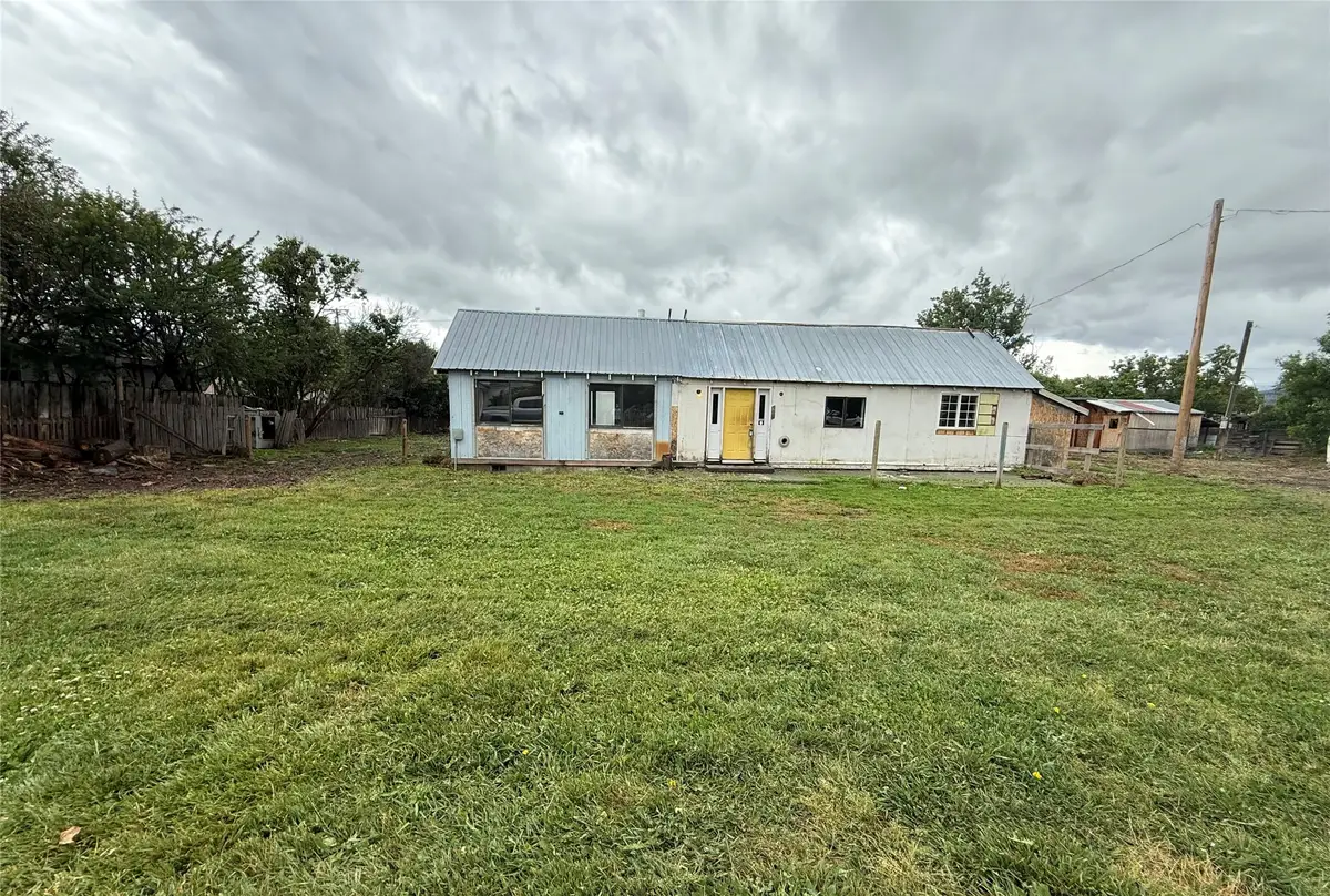 303 Garber Street, Plains, MT 59859 - #1