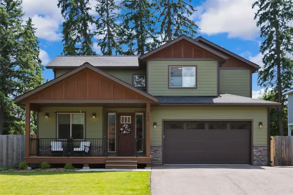 789 Aspen Grove Street, Whitefish, MT 59937
