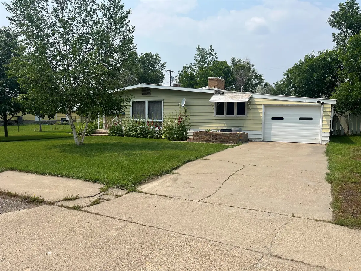 822 Second Street, Big Sandy, MT 59520 - #1