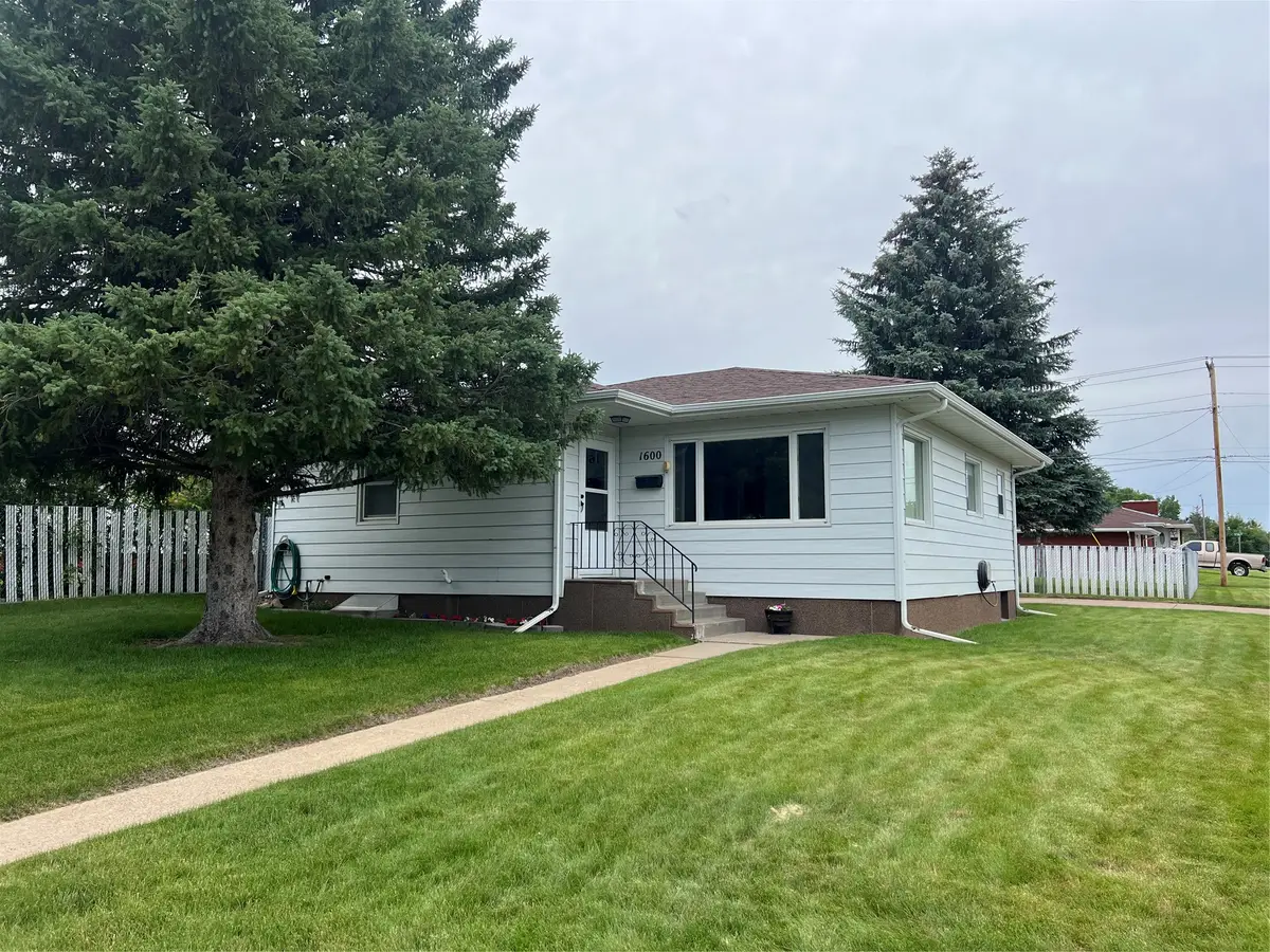 1600 2nd Avenue S, Great Falls, MT 59405 - #1