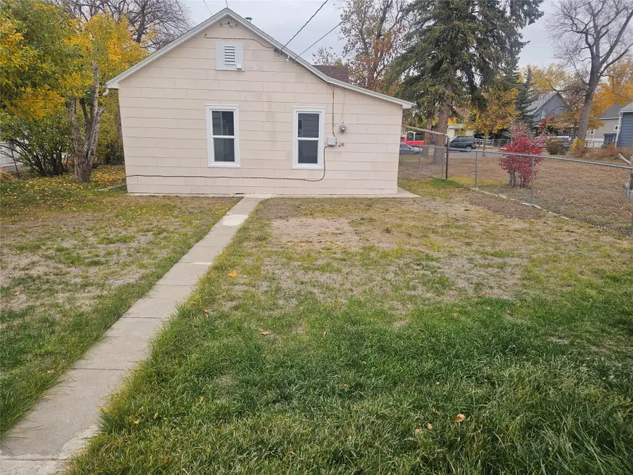1504 6th Avenue N, Great Falls, MT 59401 - #2