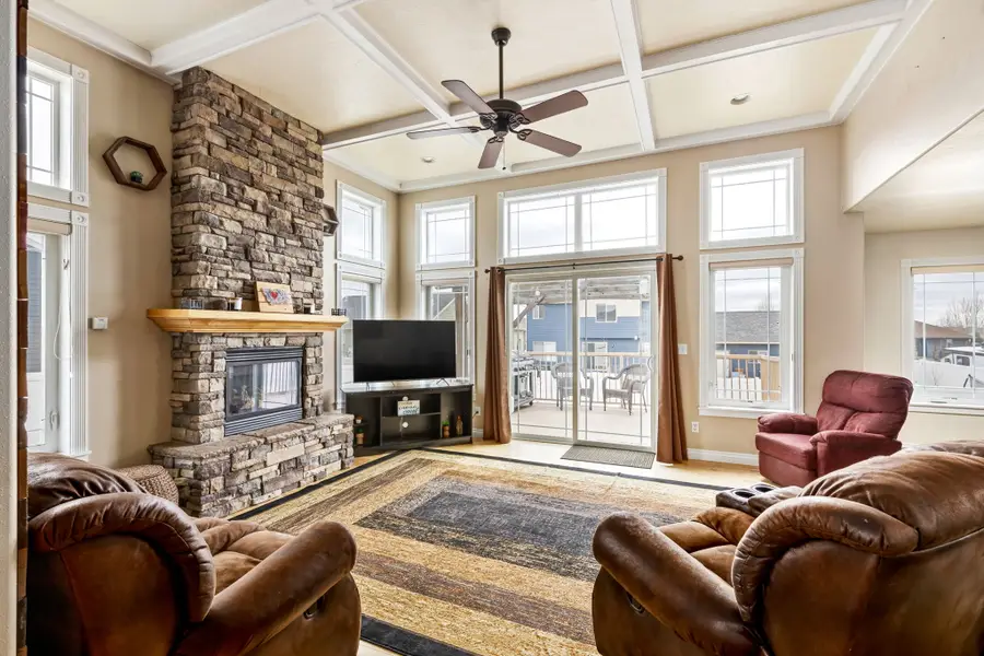 1012 46th Avenue Ne, Great Falls, MT 59404 - #3
