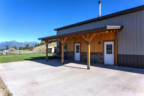 1073 N Burnt Fork Road, Stevensville, MT 59870