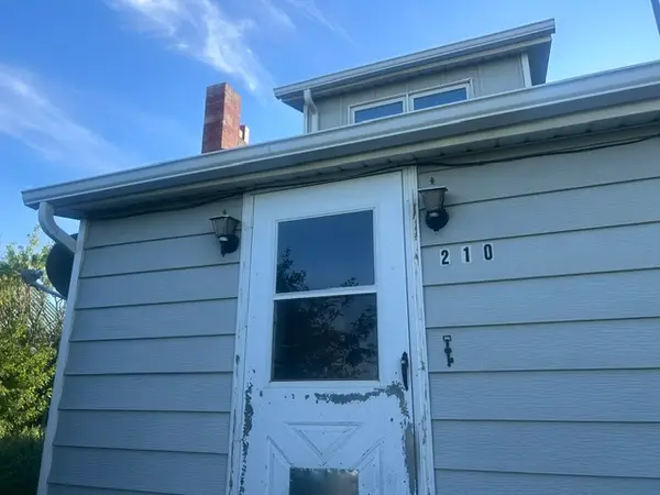 210 Church Street, Sweet Grass, MT 59484