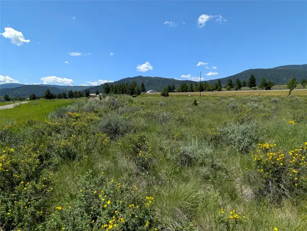 4070 Dutchman Lane, Lincoln, MT 59639