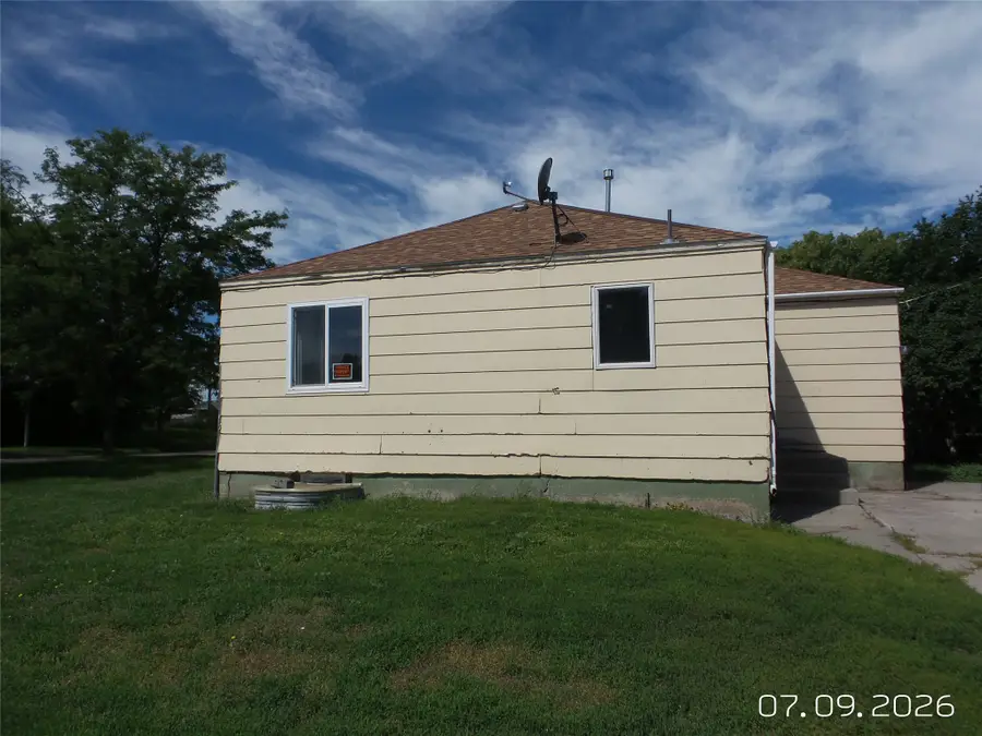 1225 5th Avenue S, Great Falls, MT 59405 - #3