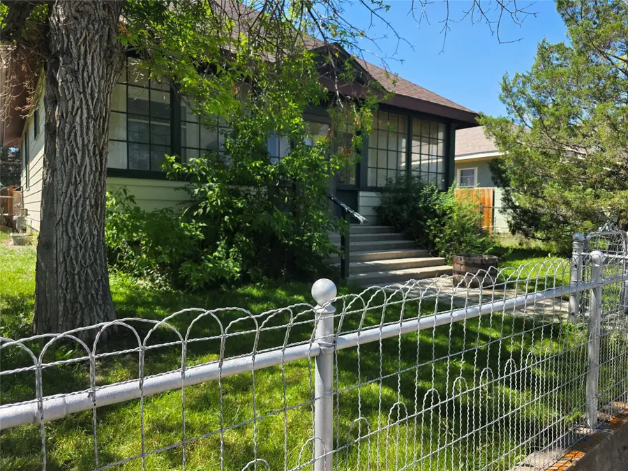 1609 Livingston Avenue, Helena, MT 59601 - #2