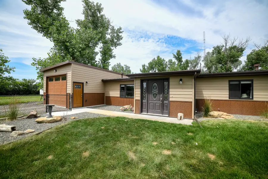 1029 Suburban Drive, Great Falls, MT 59404 - #3