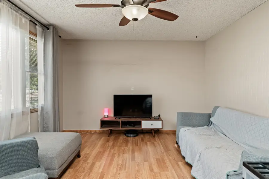 912 Avenue C Nw, Great Falls, MT 59404 - #3