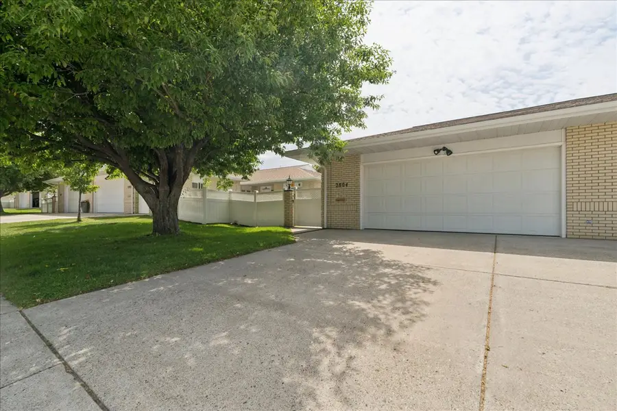 2804 Desert Drive #21, Great Falls, MT 59405 - #2